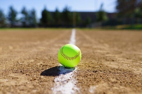 Shannon Rhodes excelling with Texas Longhorns softball