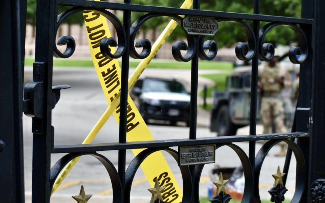 Can Texans Count on Leaders to End the Riots?