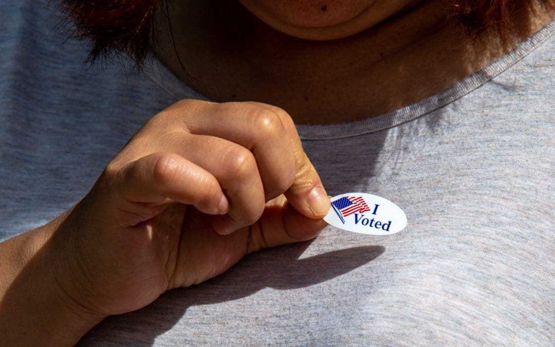 State Representatives Consider Allowing Phones at Polling Locations
