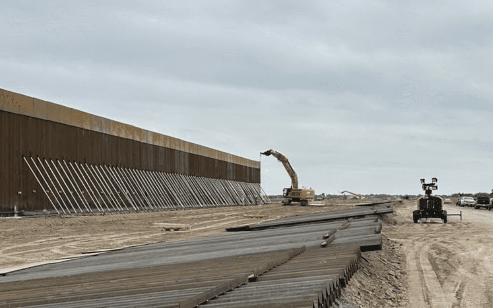 Texas Builds 4,500 Feet of Border Wall in South Texas