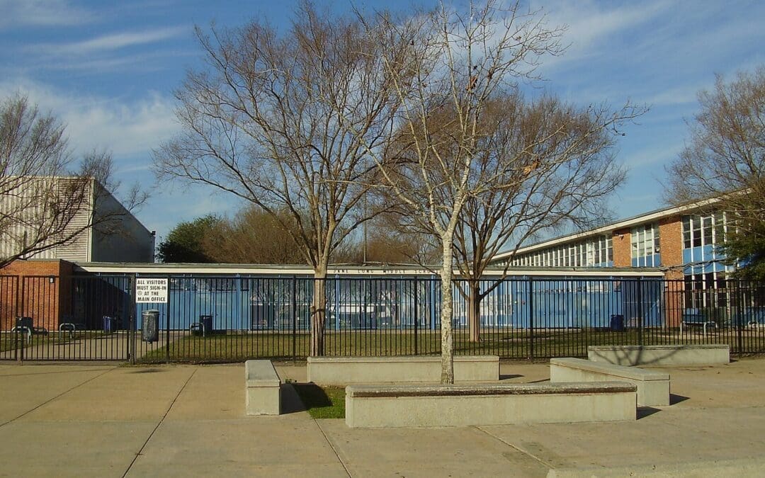 Houston ISD Ties Deportation Crackdowns to School Closure