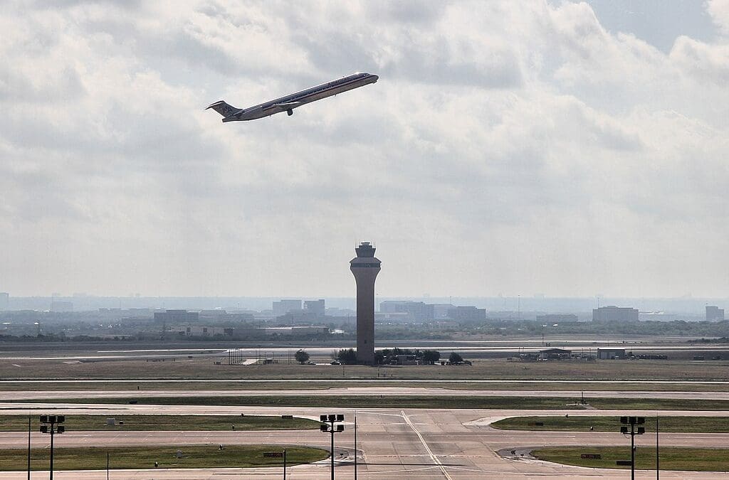 FAA Orders Flight Cuts at Texas Airports as Democrat-Led Shutdown Deepens